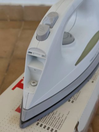 Plancha de vapor Tefal Primagliss 10 – NUEVA
