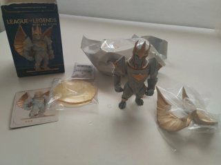 Figura Galio PopMart League of Legends