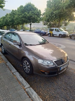Volkswagen Passat 2010
