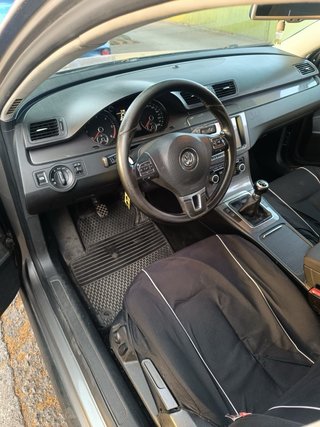 Volkswagen Passat 2010