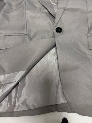 Traje de chico/hombre gris