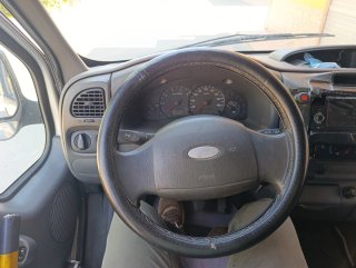 Ford Transit 2004 6 plazas