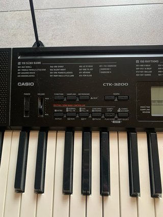 Teclado Casio CTK-3200