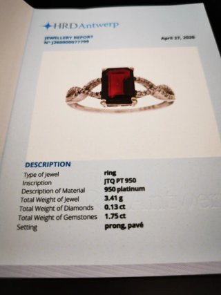 Anillo Platino Diamantes naturales y Turmalina