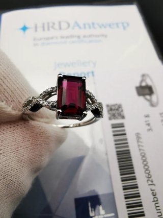 Anillo Platino Diamantes naturales y Turmalina