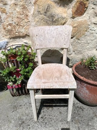 Silla de madera vintage