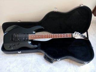 Guitarra Yamaha RGX612A Activa