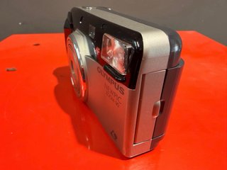 Olympus Newpic Zoom 90 Câmera