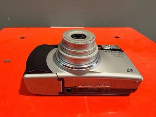 Olympus Newpic Zoom 90 Câmera