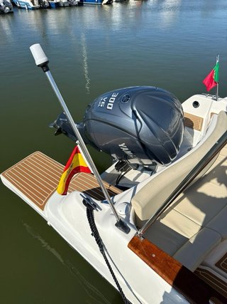 Barco Cap Camarat 7.5