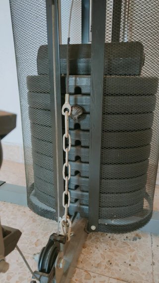Máquina de gimnasio multifunción