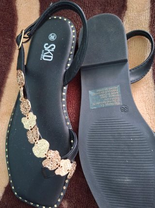 Sandalias SKD Mujer Talla 38 Negro Dorado