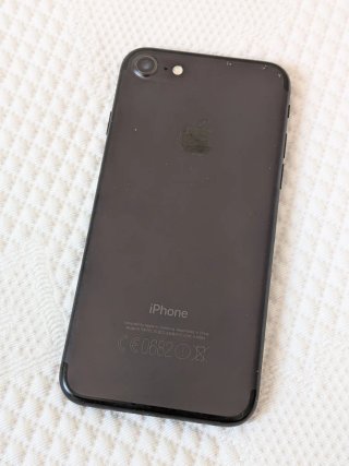 iPhone 7 128GB en buen estado