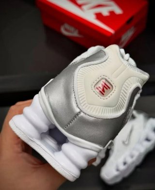 Nike Shox Plataforma Plata