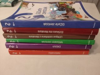 Libros DBH2 EKI Ikaselkar