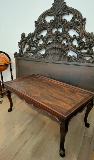 Mesa de centro vintage restaurada madera  clásica