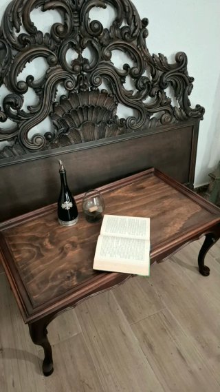 Mesa de centro vintage restaurada madera  clásica