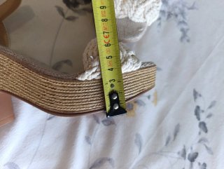 Sandalias cuña crochet beige/blanco T.38