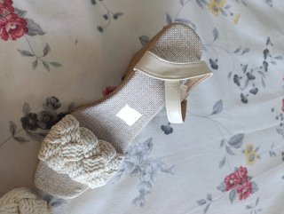 Sandalias cuña crochet beige/blanco T.38