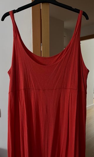 Mono largo rojo tirantes talla única