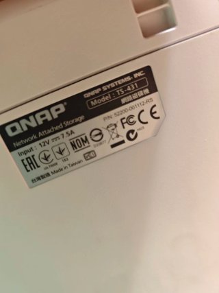 QNAP NAS