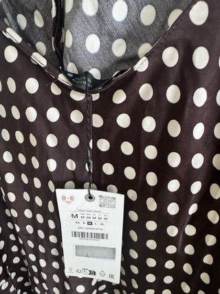 Vestido midi Zara lunares