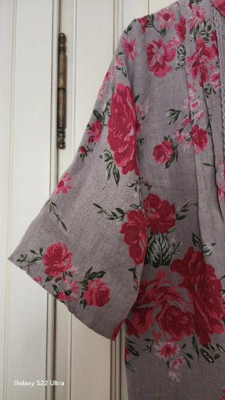 Blusa floral lino T.42