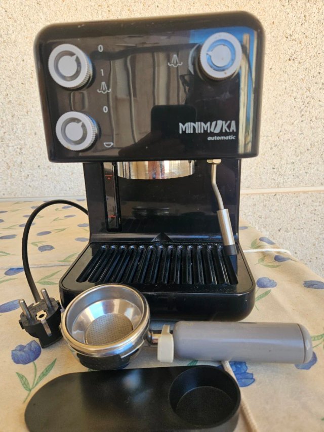 Cafetera Express Minimoka Negra Automática