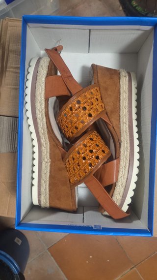 Sandalias cuña esparto marrón