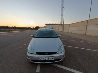 Ford Focus 2000