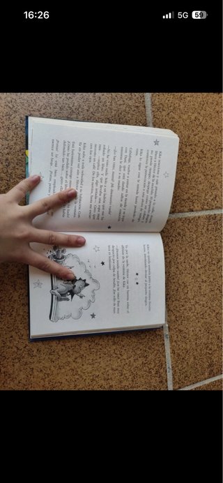 Libro kika superbruja numero 0