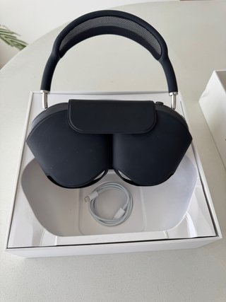 Airpods Max Space Gray