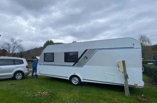 Caravana knaus sport 500 QDK E-POWER