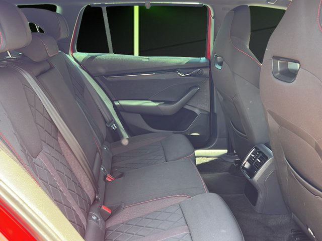 Skoda Octavia Combi 2.0 TDI RS 147 kW (200 CV) DSG