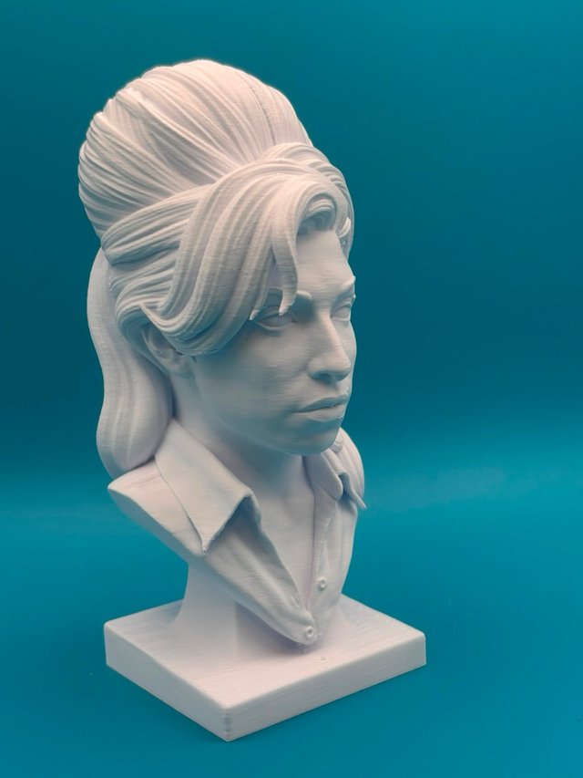 Busto Amy Winehouse 3D 25cm