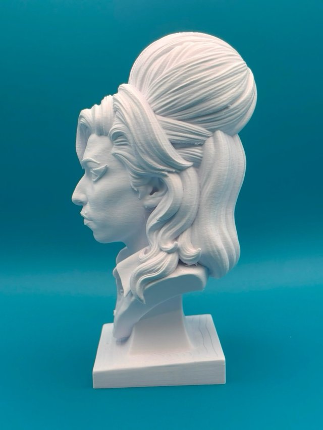 Busto Amy Winehouse 3D 25cm