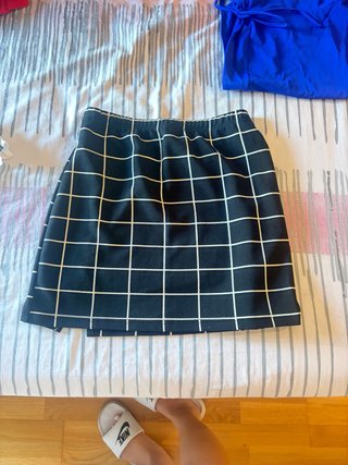 Falda de cuadros blanco y negro