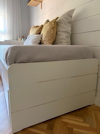 Cama de 90x200 ikea, blanca, con cajones