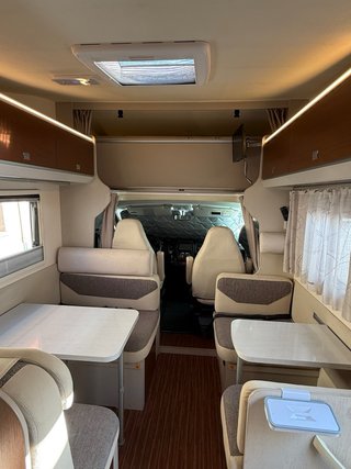 Autocaravana Capuchina  Rimor Seal 9