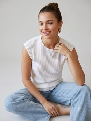 Zara Top Blanco Sin Mangas Texturizado