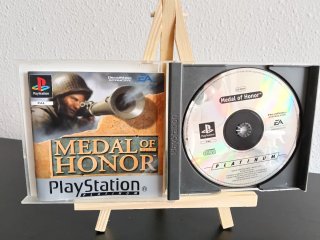 🇪🇸Medal of Honor Platinum PS1
