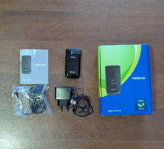 Nokia 2720 Fold Negro
