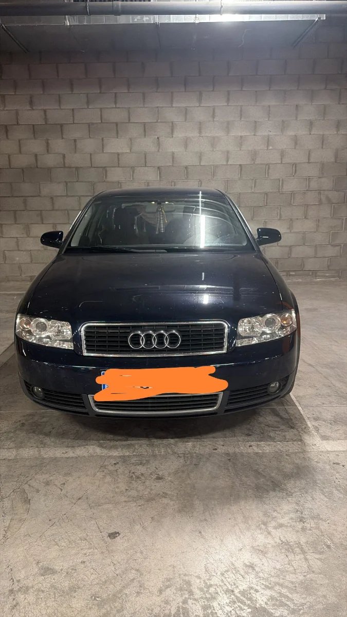 Audi A4 2004 - foto 1