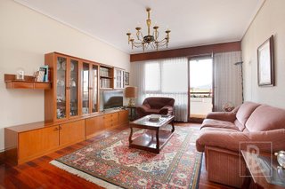 Piso en venta en Usategui en Getxo