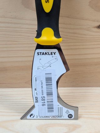 Rascador Multiusos Stanley 0-28-206 6en1