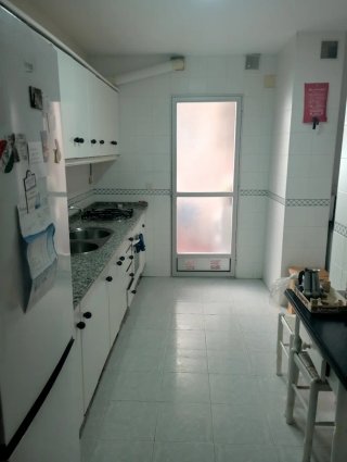 Habitación en Joaquina Eguaras, Granada