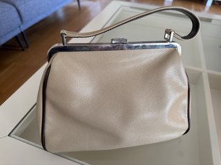 Bolso de mano piel beige Furla