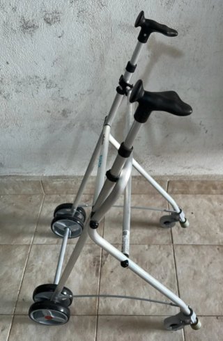 Andador Plegable Rollatino FORTA