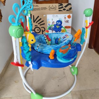 Saltador y Centro de Actividades Baby Einstein