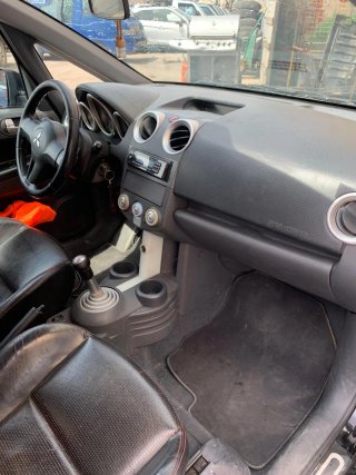 Mitsubishi Colt 2005